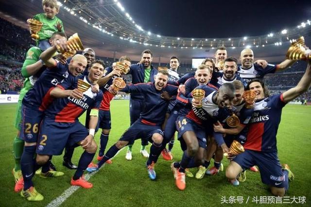  法甲半程总结巴黎优势明显群雄混战  